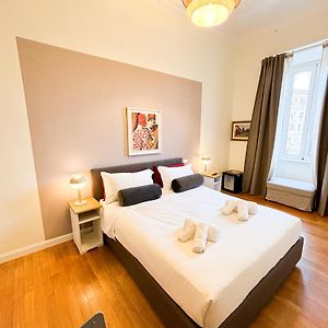 Uitgebreide Kamer met een King Size Bed